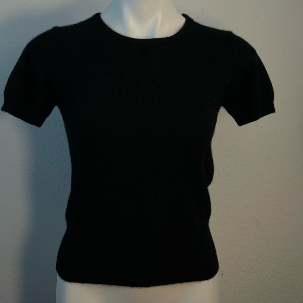 100% Cashmere Classic Black Short Sleeve Sweater crew neck by Sara Jane